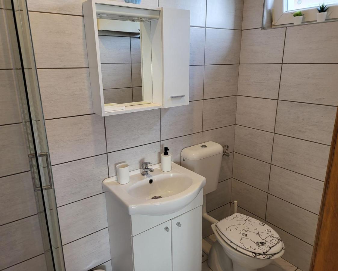 Skitnica House Sobe Копривница Экстерьер фото